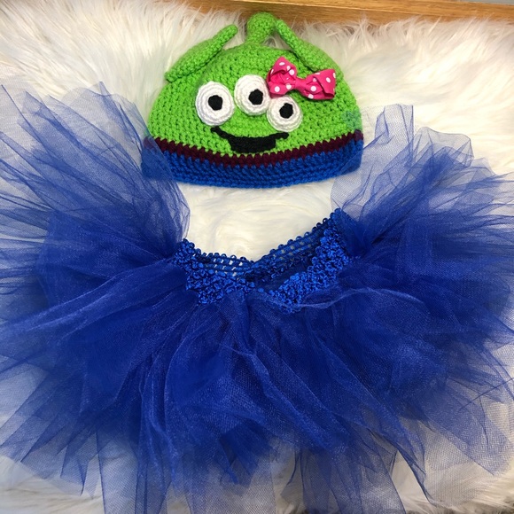 baby girl alien costume